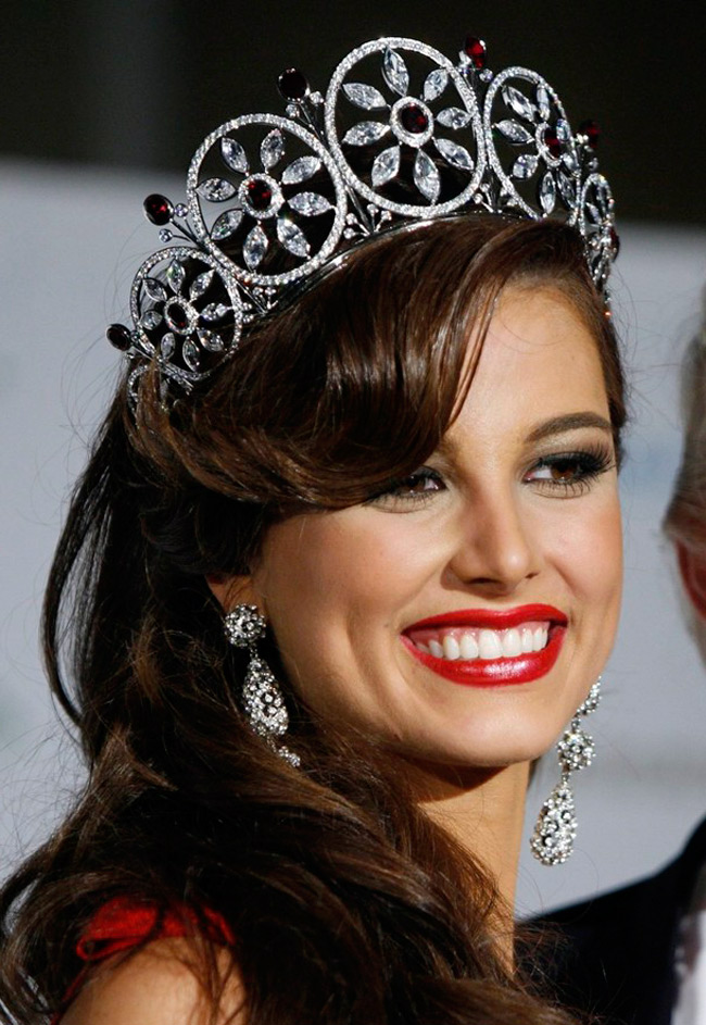 Belle fille - la gagnante du concours de beauté, photo