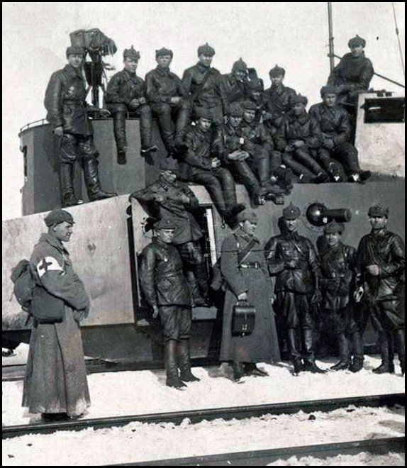 veste en cuir des commissaires rouges