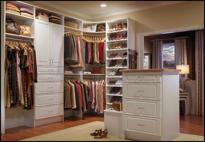 Beaux vêtements de maison