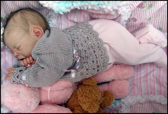 Poupées renaissantes