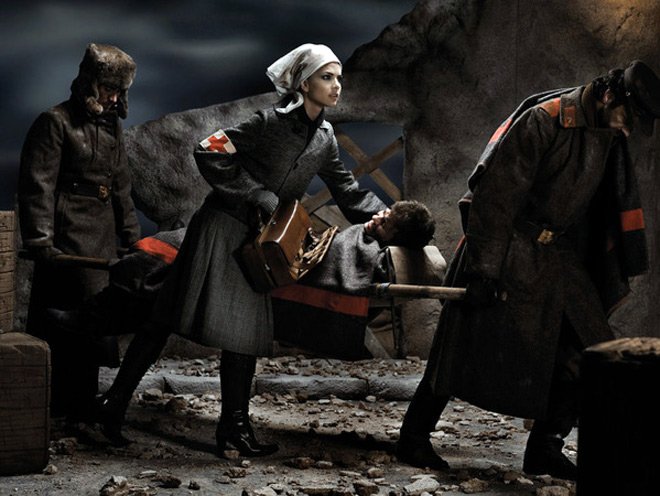 Séance photo stylisée pour la révolution de 1917