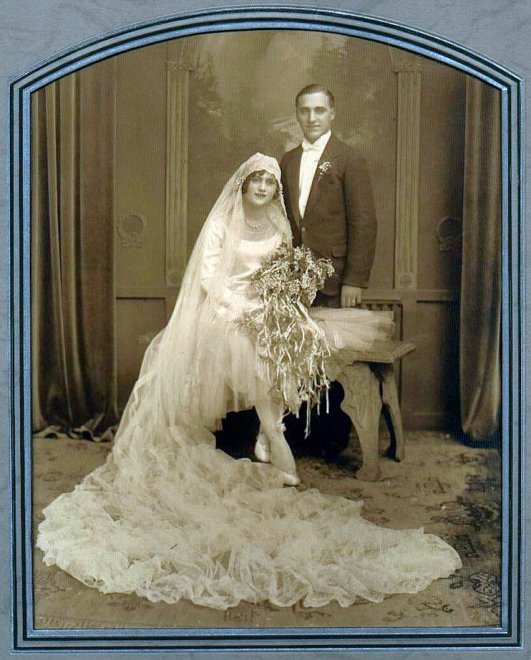 Photo de robes de mariée et de mariée vintage