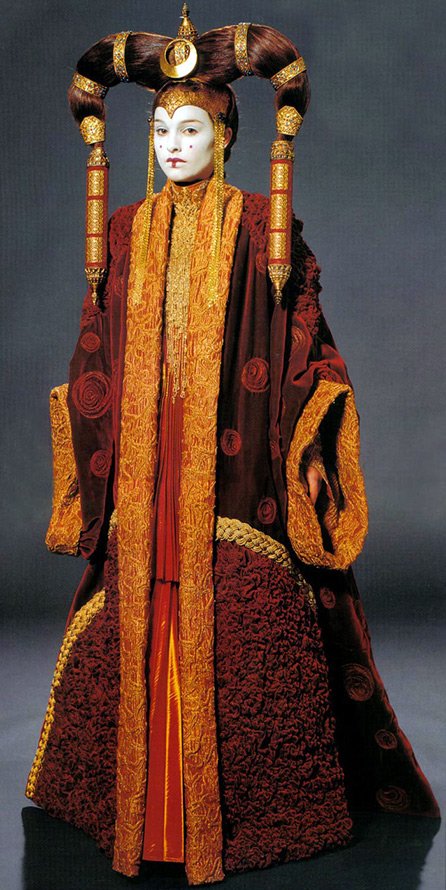 Robe de reine extraterrestre