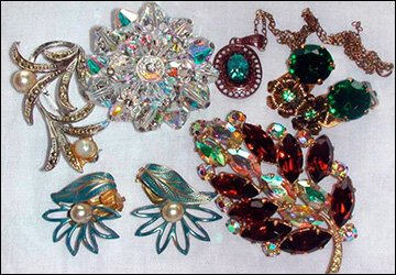 De beaux bijoux vintage
