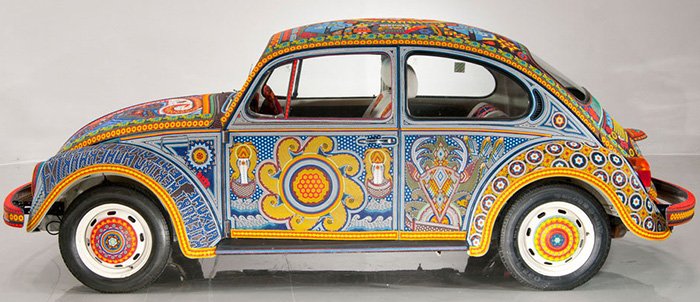 Décoration de voiture avec des perles - faites-le vous-même, photo