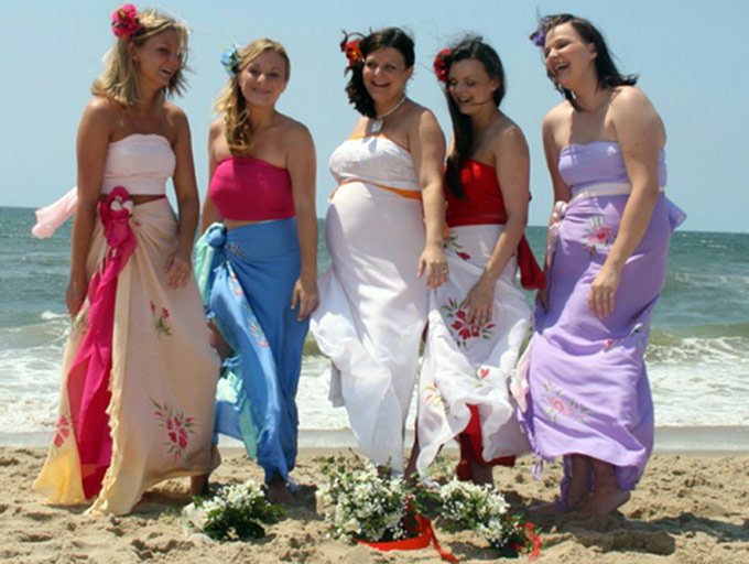 Comment nouer une jupe paréo - photos et méthodes