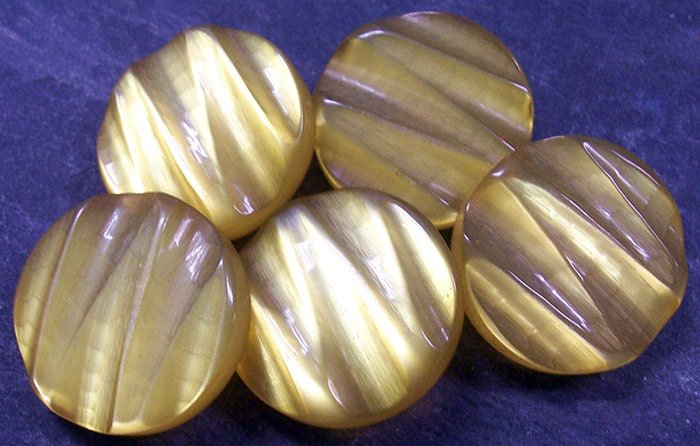 Boutons vintage, l'histoire des boutons en photographies