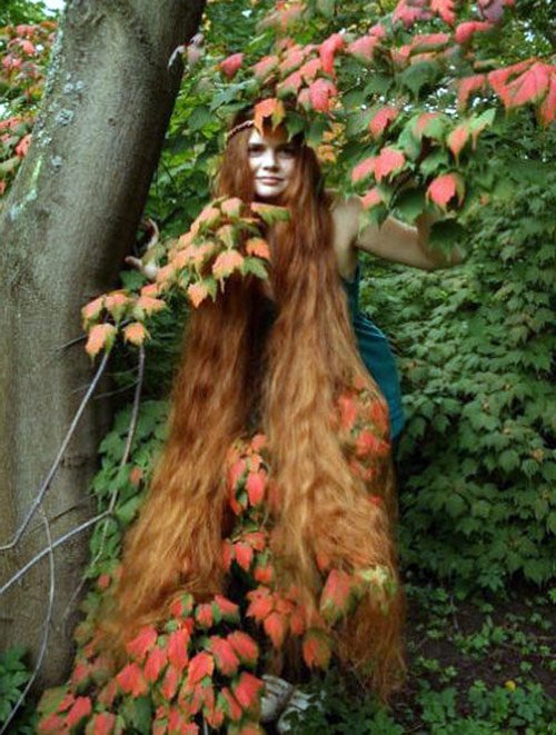 Fille aux cheveux longs, photo