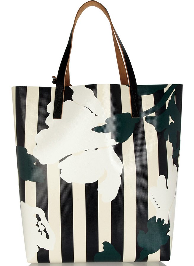 Sac à main de plage d'été à la mode, photo