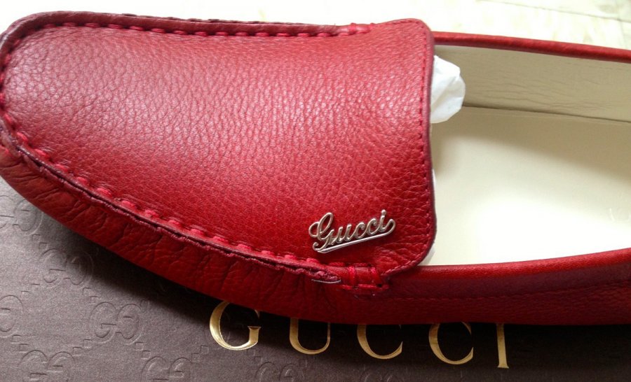 Mocassins rouges, photo