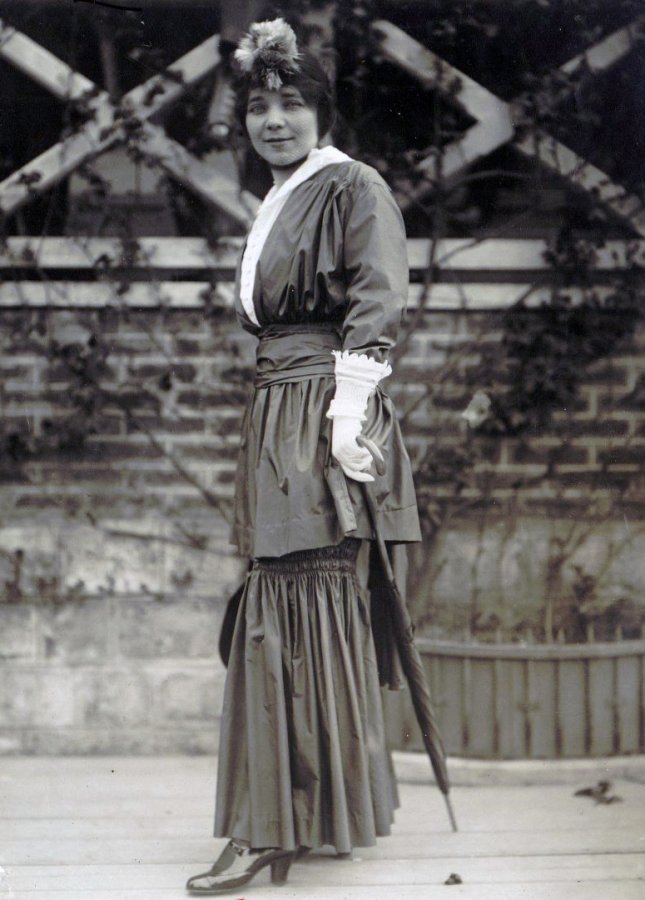 Fille avec parapluie, photo