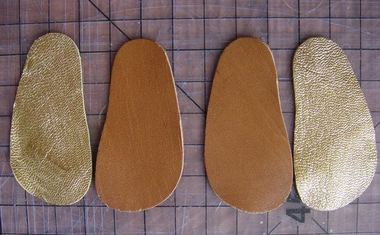 Fabriquer des chaussures pour la poupée