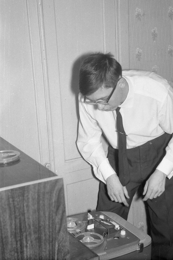 Ancien magnétophone soviétique, photo