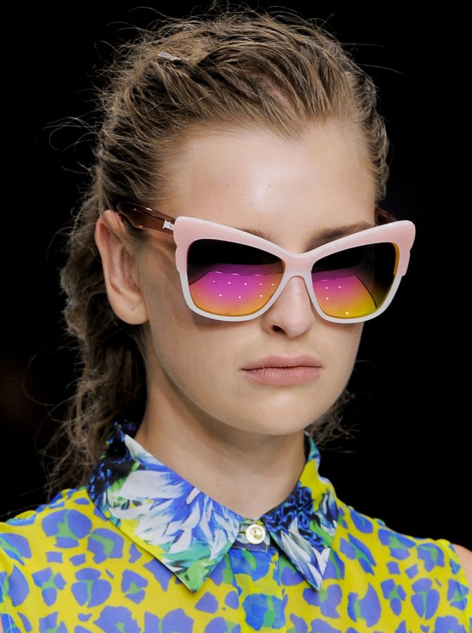 Fille avec des lunettes, photo