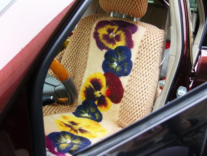 Couvertures tricotées avec des fleurs