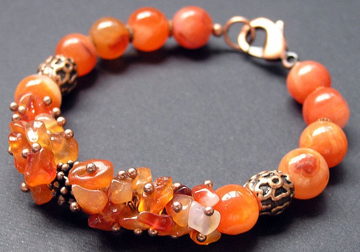 Décoration avec cornaline, photo