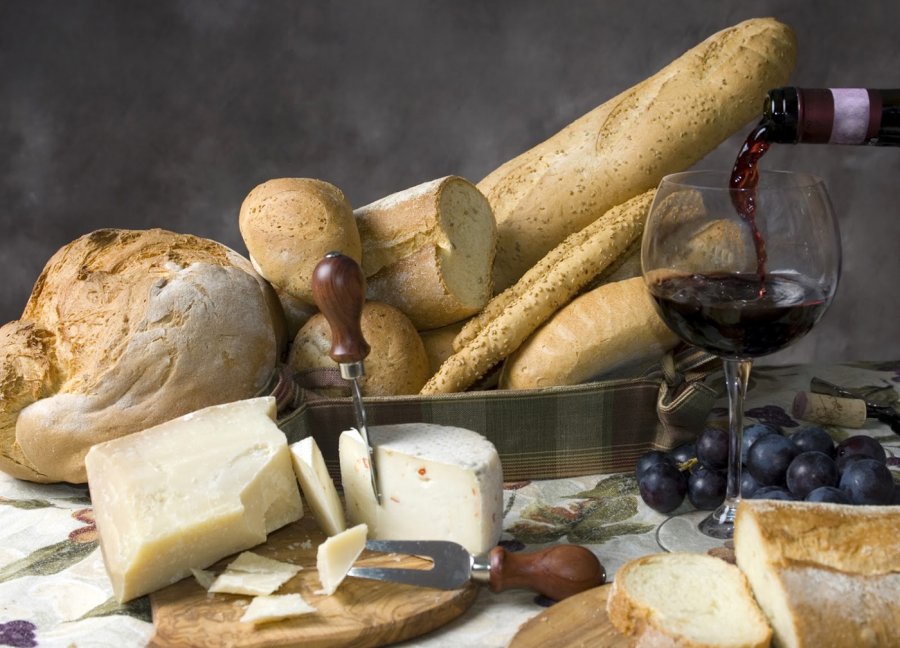 Table de style provençal