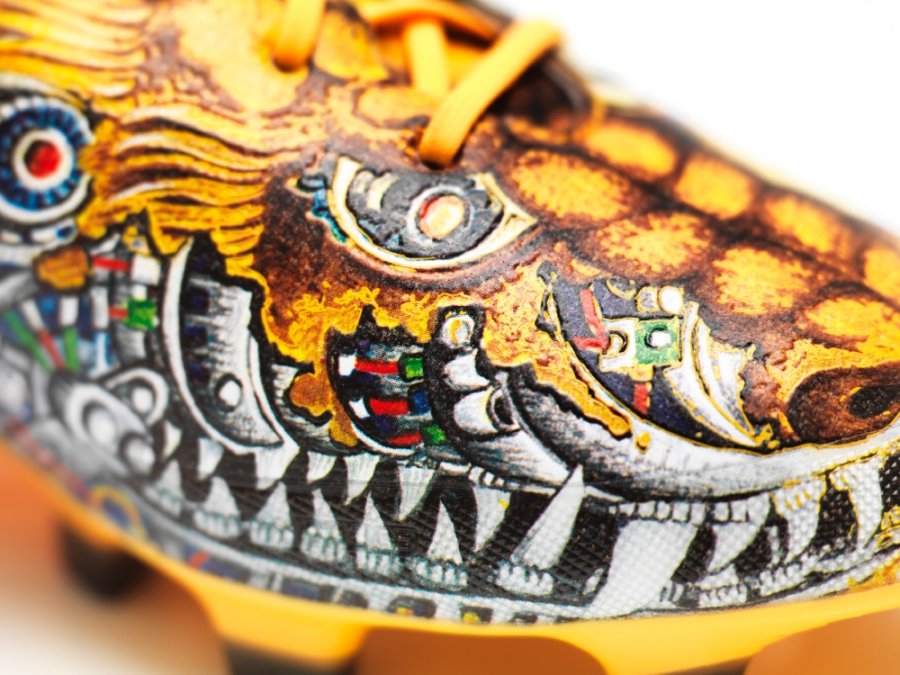 bottes d'Adidas et Yamamoto, photo