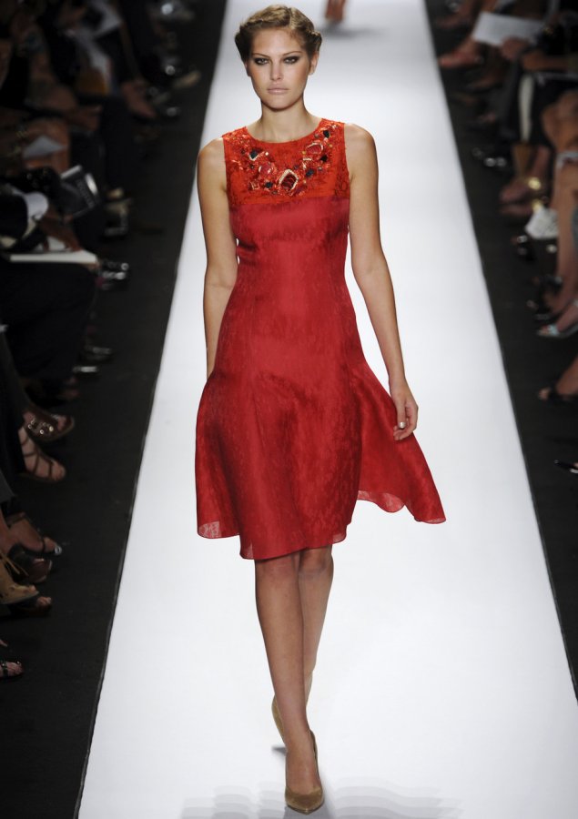 Robe rouge Carolina Herrera