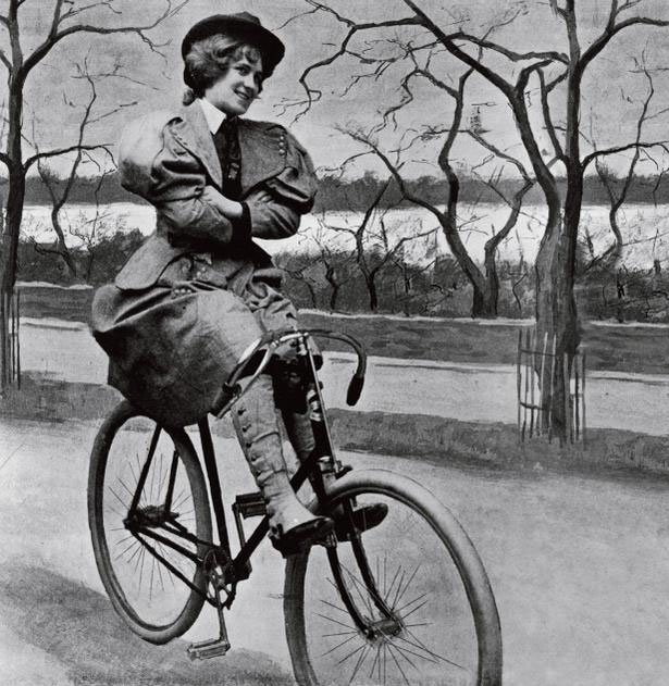 La fille et le vélo dans l'histoire
