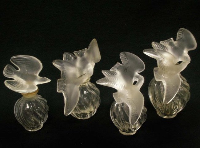 Belles bouteilles de parfum vintage