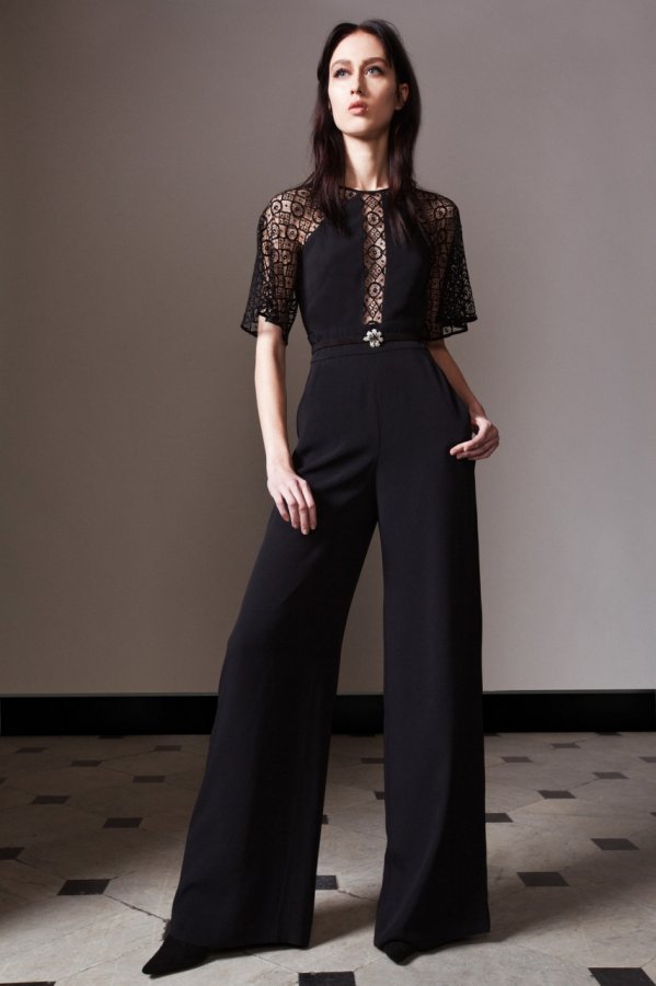 Look de la collection Temperley London