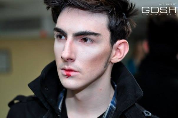 Les hommes dans le mannequinat