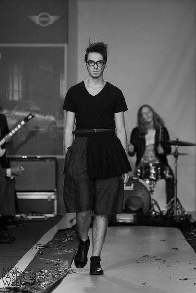 Modèles masculins et mannequinat d'affaires