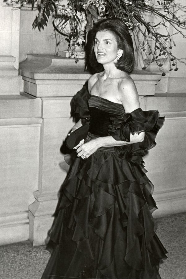 La robe noire de Jacqueline Kennedy - photo