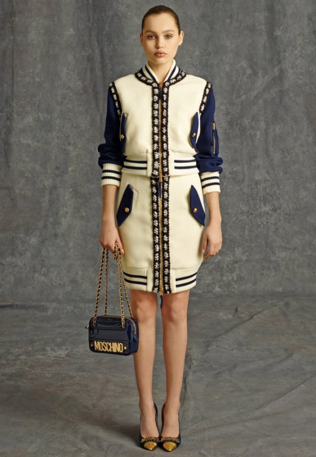 Vêtements à la mode Moschino automne-hiver 2025-2026