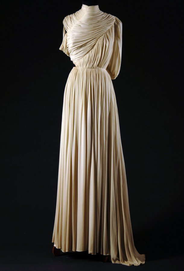 Belle robe de Madame Gre