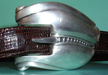 Ceintures uniques et ceintures sur commande