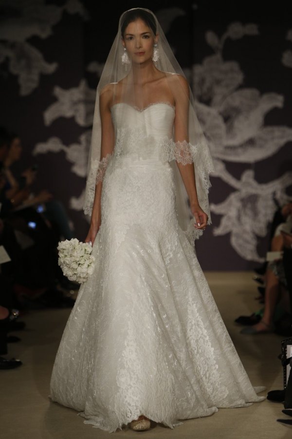Robe de mariée en dentelle 2026