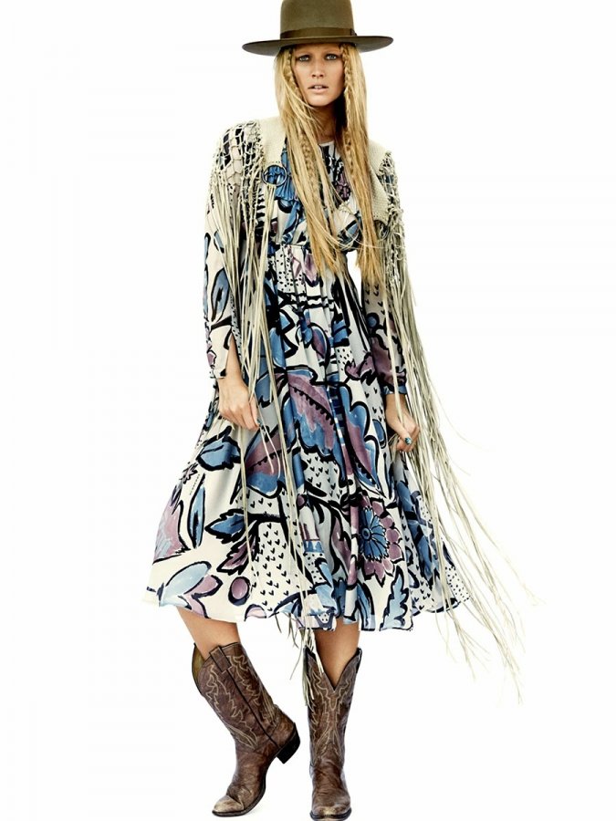 Top modèle Tony Garrn