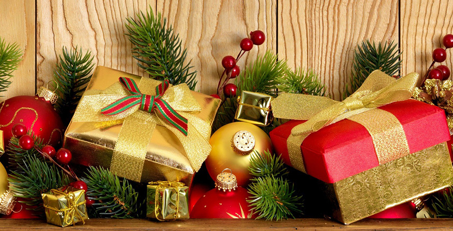 Nous achetons des cadeaux pour le Nouveau 2026