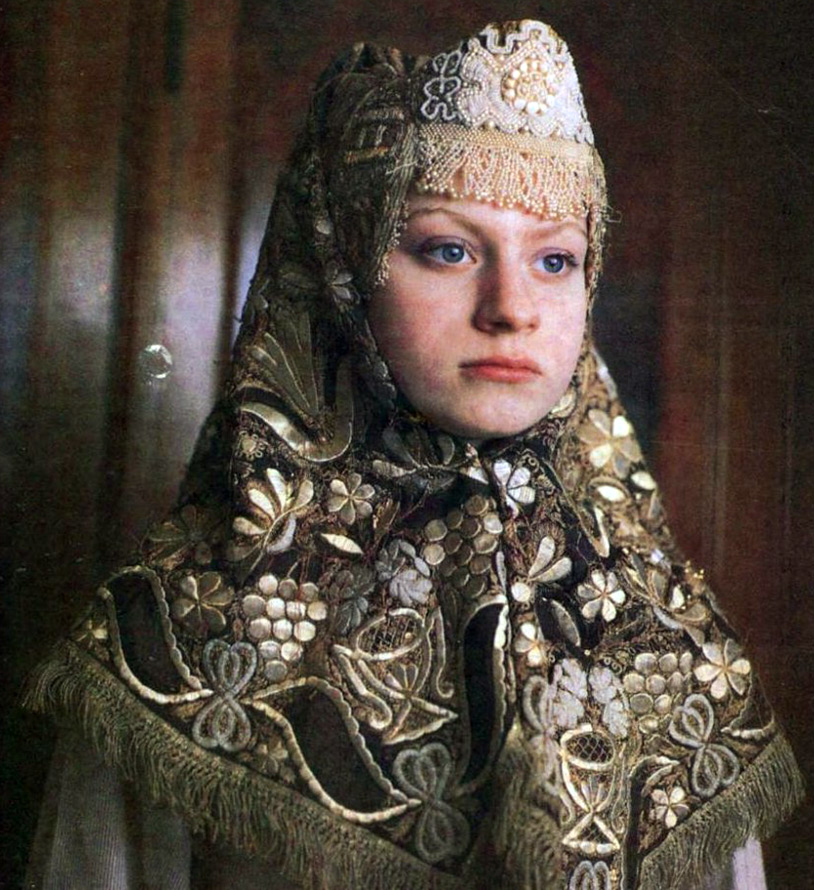 Les femmes mariées cachaient leurs cheveux