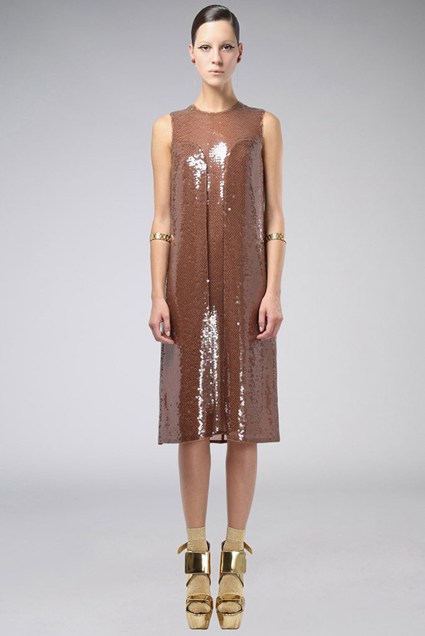 Robes avec strass, paillettes et paillettes 2026