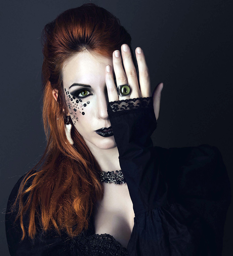 Beauté mystique sombre