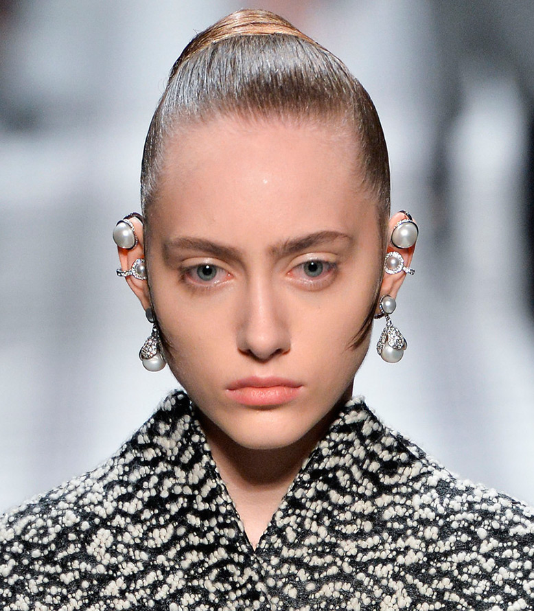 Boucles d'oreilles mode Balenciaga