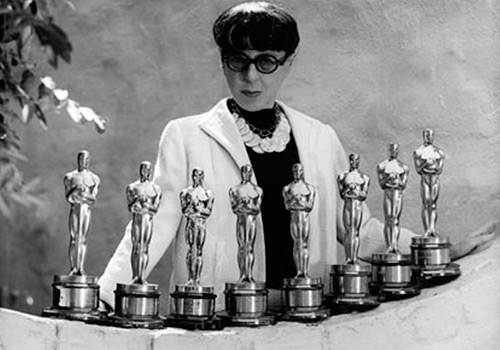 Les meilleures tenues et la biographie d'Edith Head