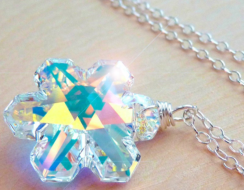 Bijoux de neige et bijoux de glace