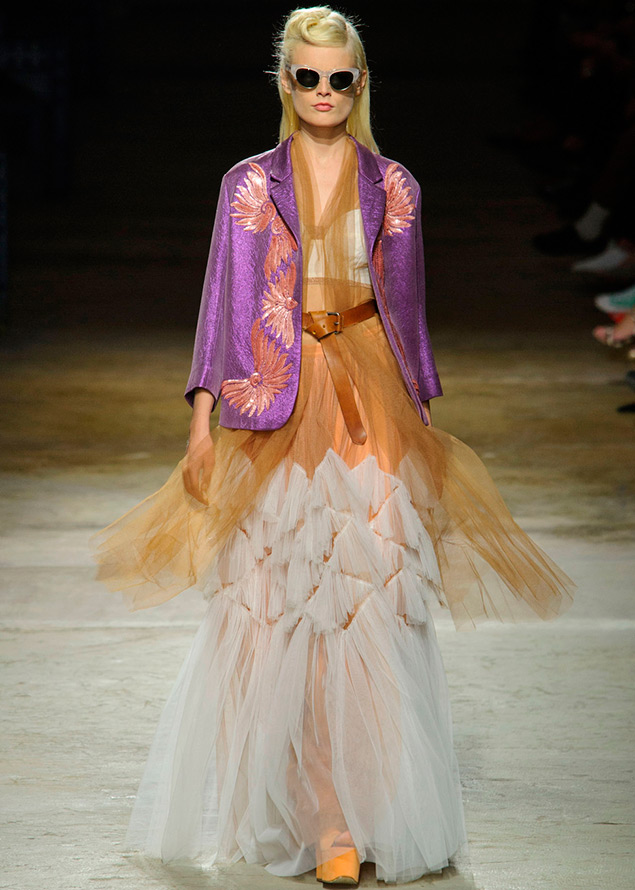 Jupe transparente superposée