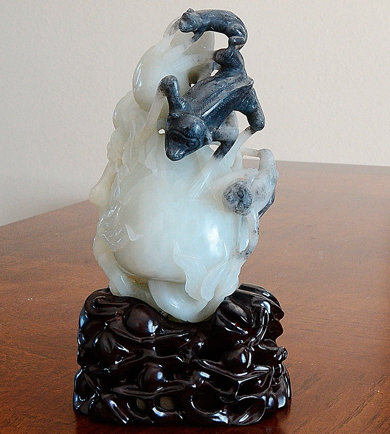 Singes de pierre de jade