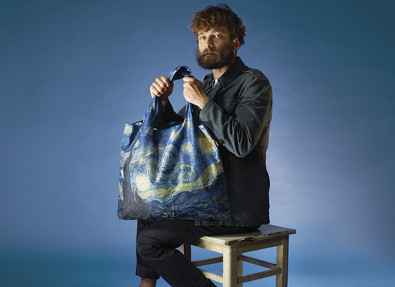 sacs avec de beaux imprimés