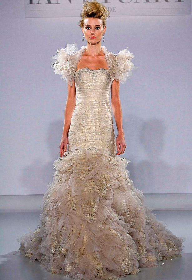 Nous créons notre propre boutique de location de robes de mariée