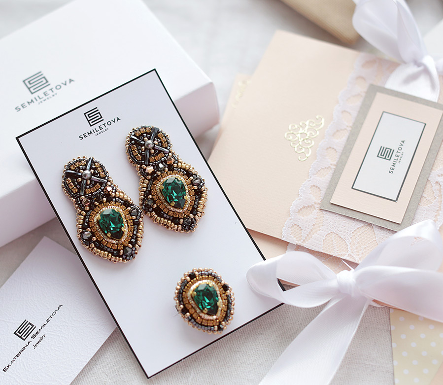 Bijoux faits main de l'auteur Semiletova