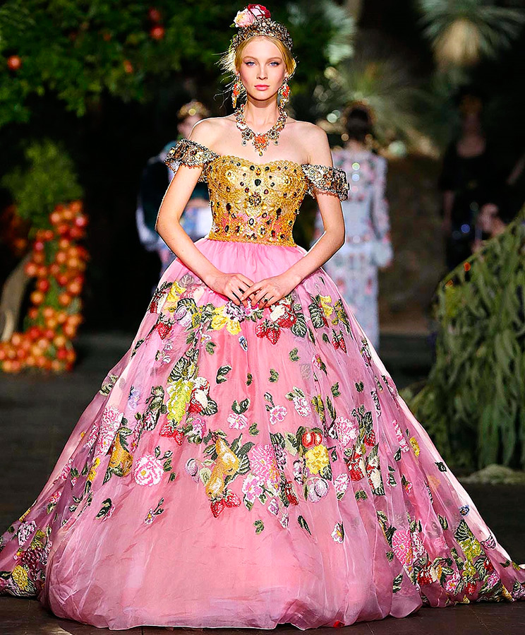 Robe de mariée rose - meilleurs modèles