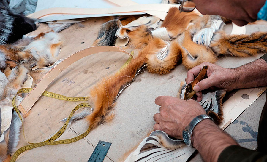 Armani a complètement abandonné la fourrure naturelle