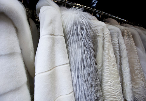 Comment ranger les vêtements d'hiver en été