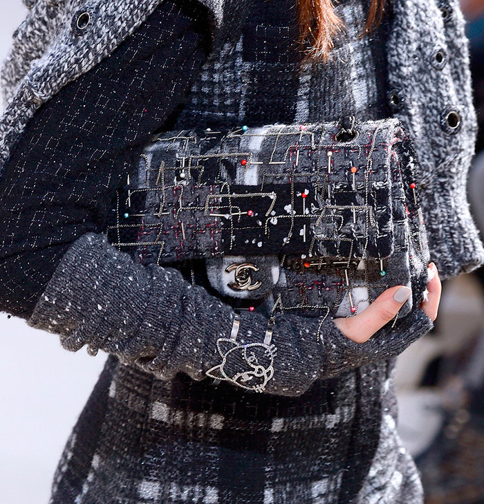 Sacs et chapeaux Chanel pour l'automne et l'hiver 2025-2026